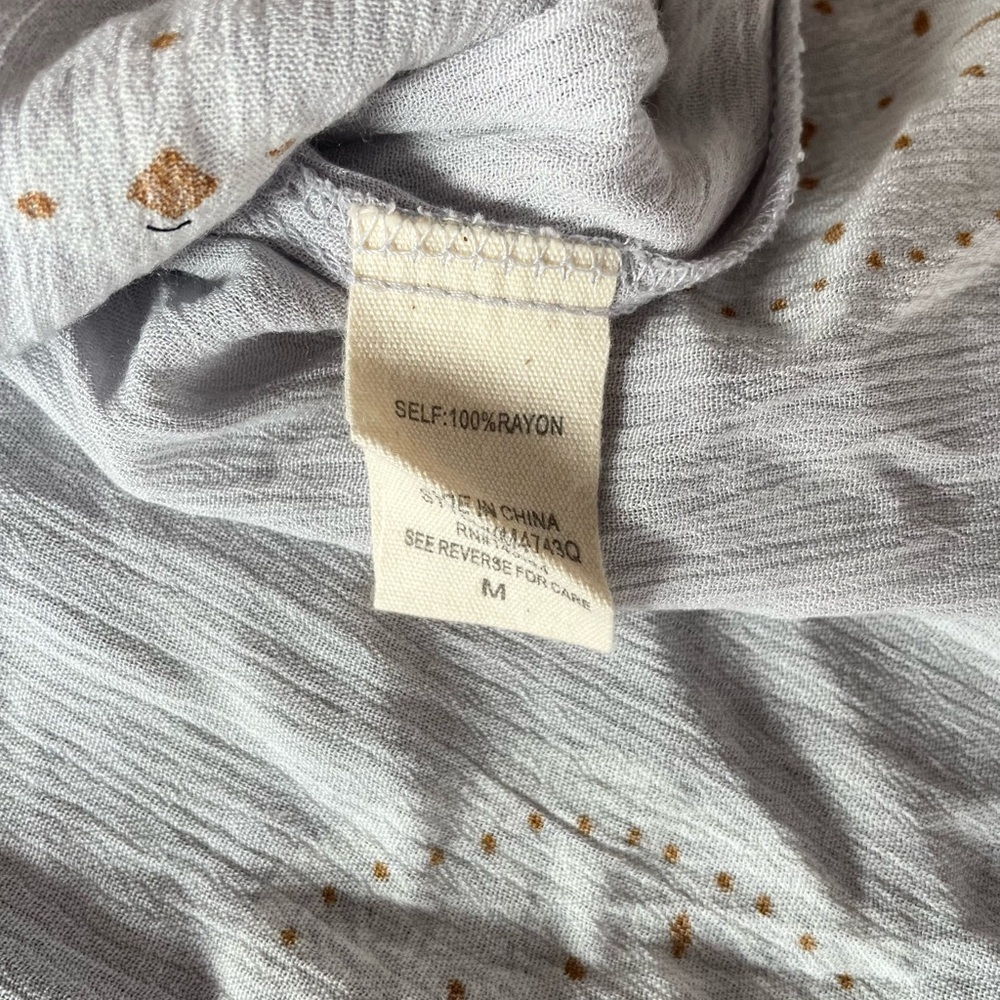Illa Illa Off Shoulder Smocked Flowy Sleeve Grey Floral Cottage Boho Dress Med - Picture 5 of 8